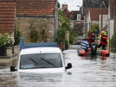 Evacuations à Souppes-sur-Loing lors de la crue de 2016.jpg