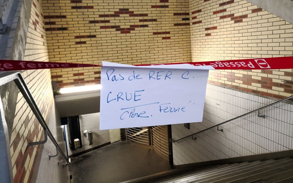 RER C fermé à cause de la crue ©LeParisien - Matthieu De Martignac