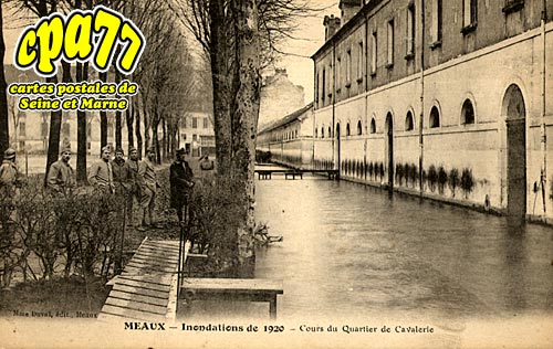 inondation_de_la_marne_a_meaux_en_janvier_1920_cpa_77.jpg